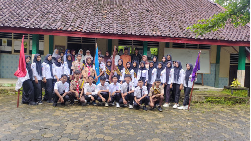 Pelantikan Gabungan OSIS, Pramuka & Paskibra SMK La Tahzan Munjul : Membangun Jiwa Kepemimpinan dan Kebangsaan